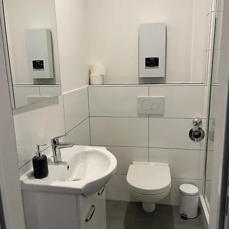 Monteur Apartment *